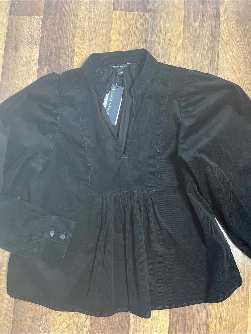 Banana Republic Black Micro Corduroy Peasant Top NWT Size Medium